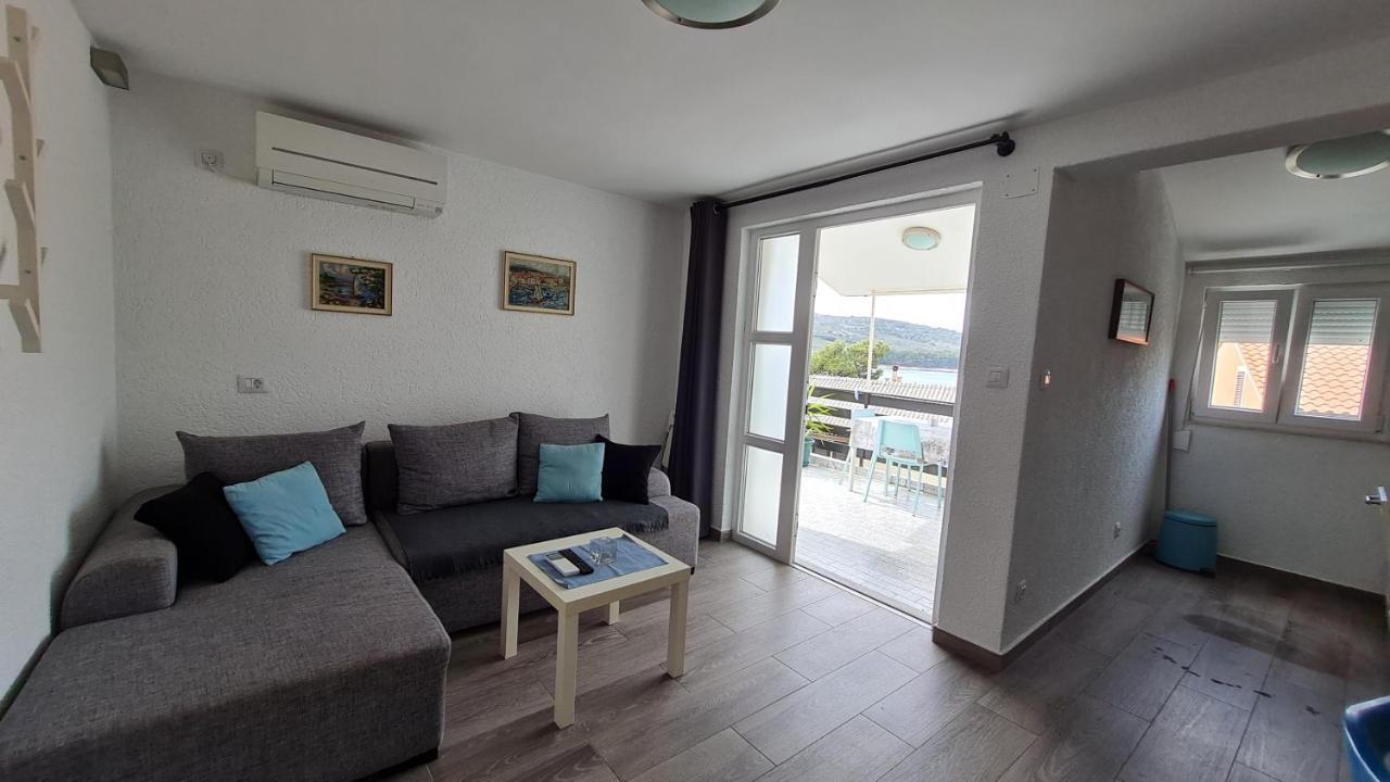 Apartman Dado Cres Exterior photo