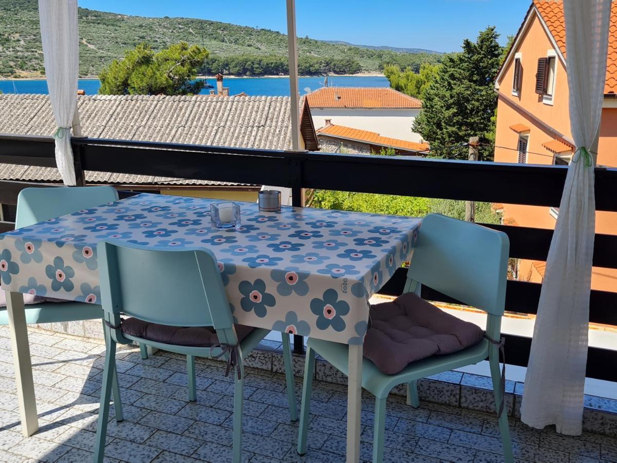 Apartman Dado Cres Exterior photo